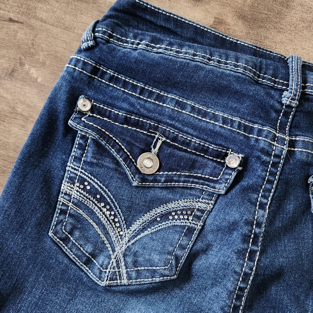 Wallflower Luscious Curvy Bootcut Blue Jean Size 7 - Picture 10 of 16